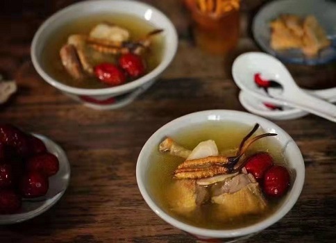 冬蟲(chóng)夏草有很多食用方法，你知道哪種比較有效嗎