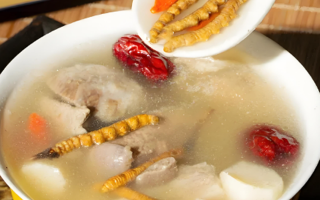 吃鮮冬蟲(chóng)夏草會(huì)臉過(guò)敏嗎？