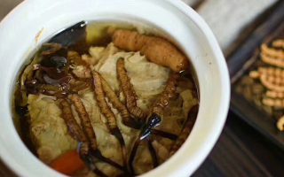 鴨子冬蟲夏草怎么煲湯好？掌握 3 個關鍵，燉出鮮醇滋補靚湯